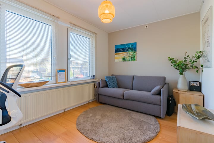 Foto 30 van Duizendschoonstraat 33