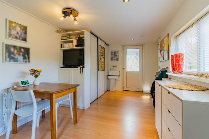 Foto 44 van Duizendschoonstraat 33