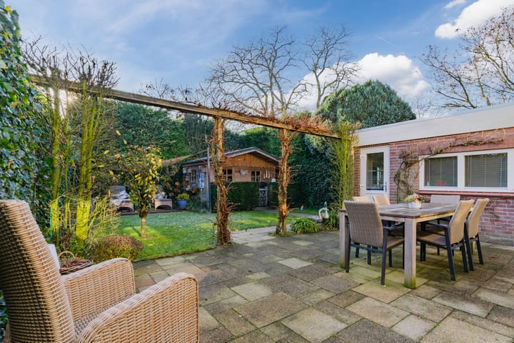 Foto 45 van Duizendschoonstraat 33