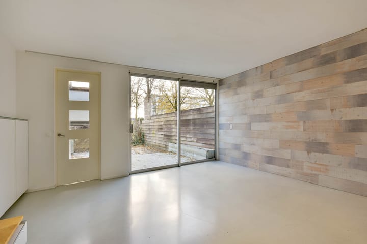 Foto 2 van Topaas 19