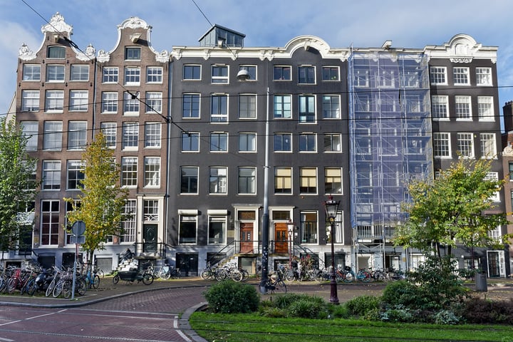 Bekijk foto 1 van Nieuwezijds Voorburgwal 294-1