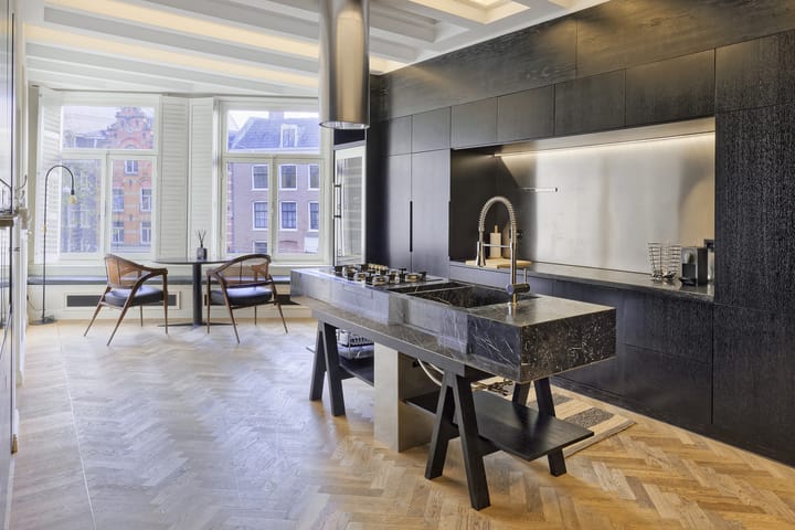 Photo 3 of Nieuwezijds Voorburgwal 294-1