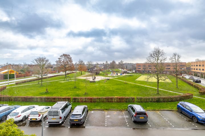 Foto 34 van Fivelgolaan 69