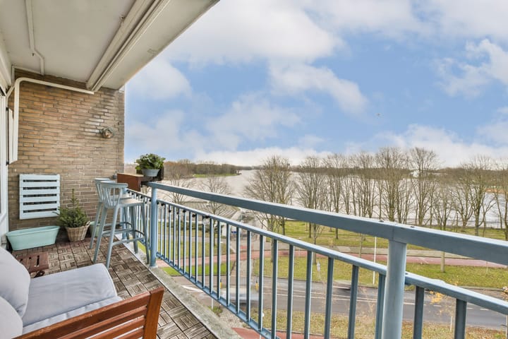 Foto 9 van Burgemeester Hogguerstraat 181