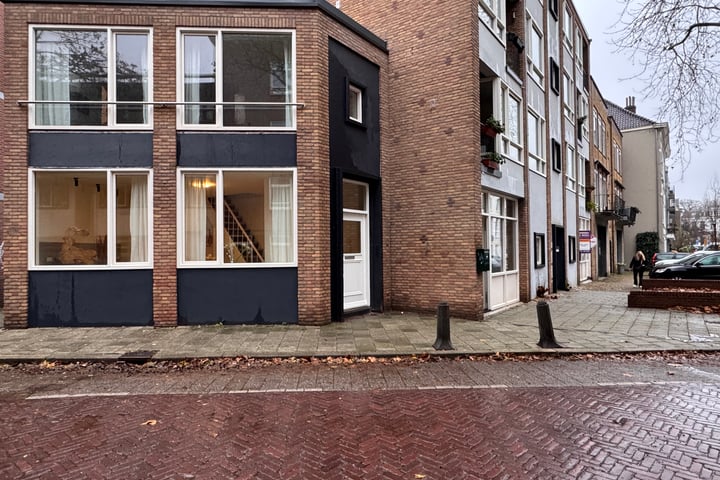 Bekijk foto 3 van Dijkstraat 105