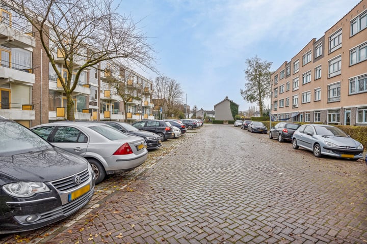 View photo 22 of Zoutmanstraat 34