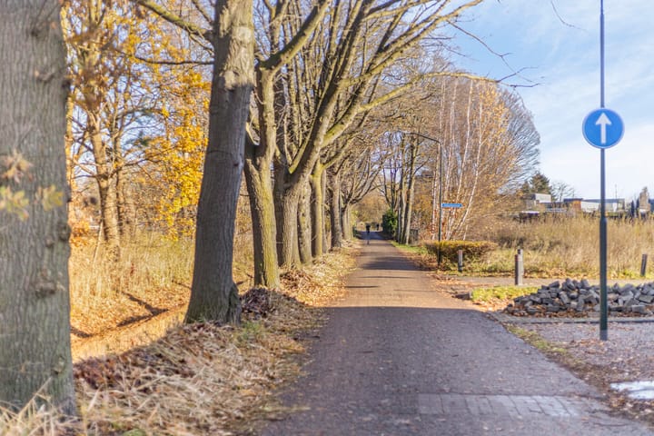 Photo 37 of Parallelweg Zuid 1-A