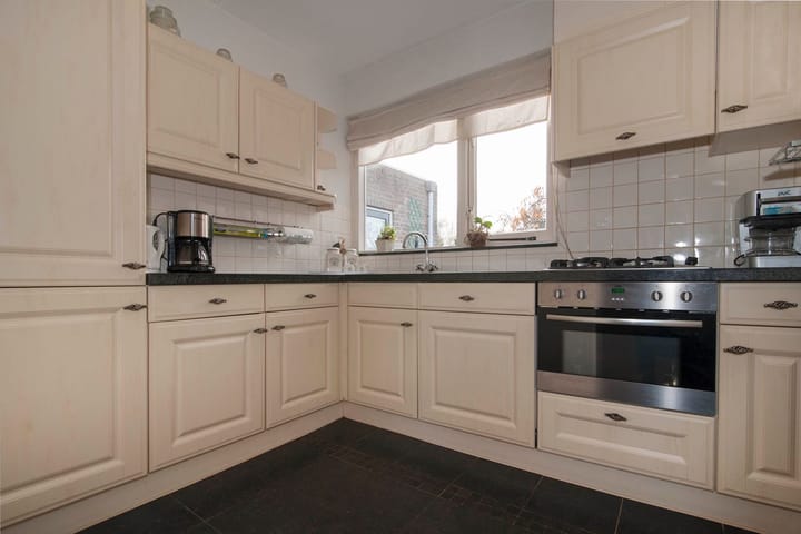 Photo 6 of Hertespoor 36