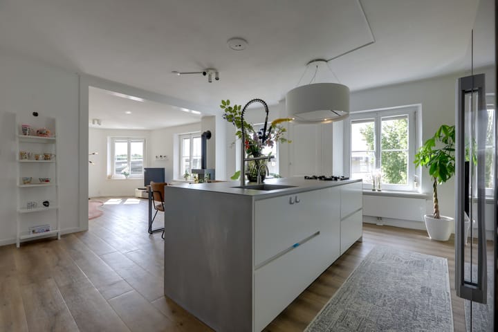 Foto 2 van Roermondsplein 38-2