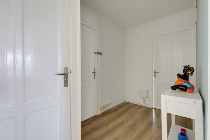 Foto 12 van Roermondsplein 38-2