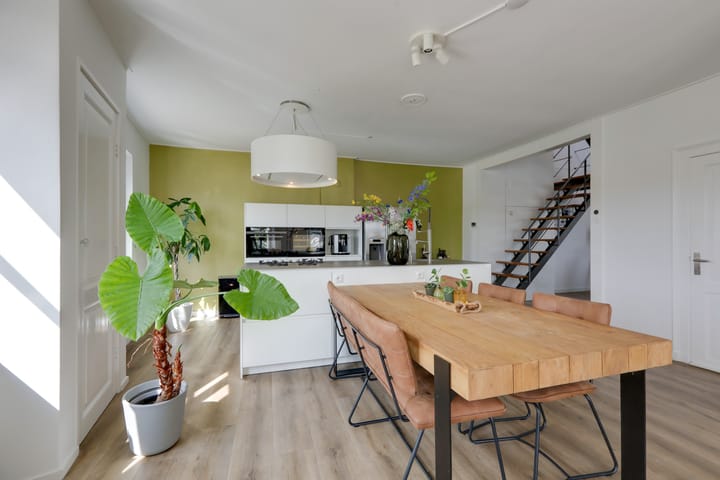 Foto 23 van Roermondsplein 38-2