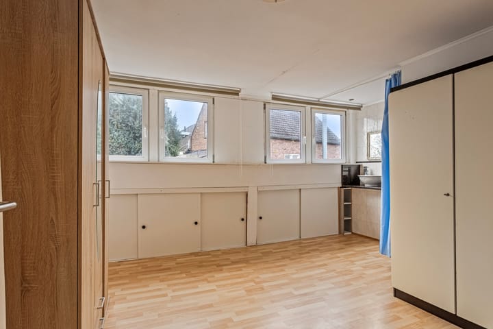 Foto 17 van Dennenweg 253