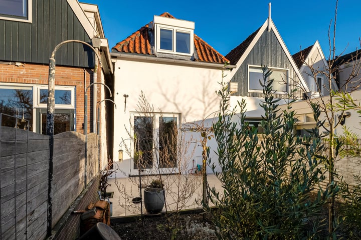 View photo 26 of Noordeinde 73