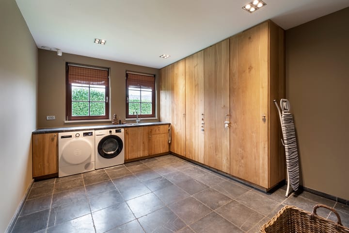 Foto 27 van Putseweg 74