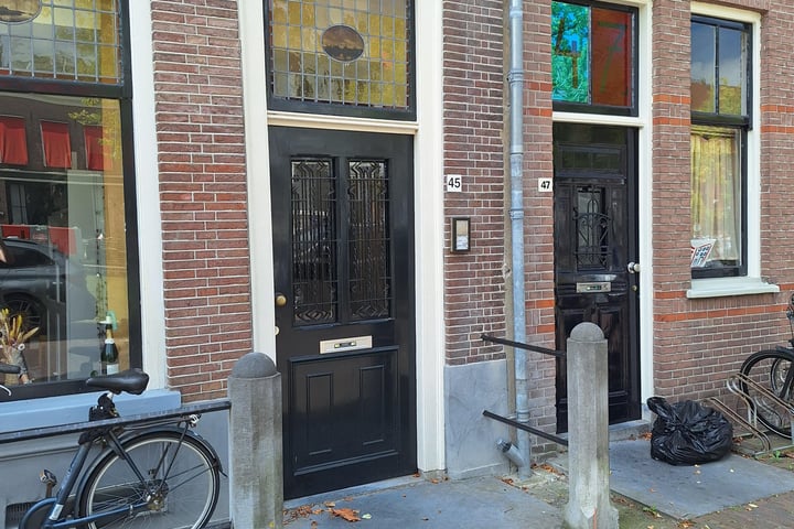 View photo 2 of Noordeinde 45-E