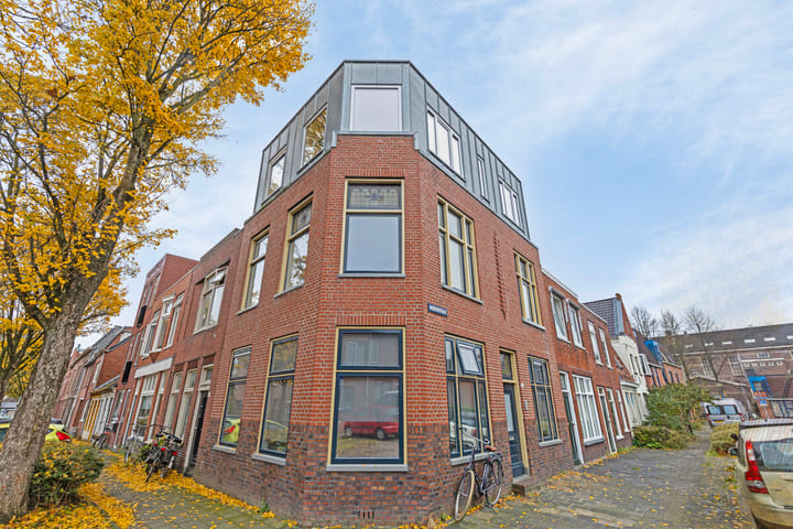 Foto 1 van Middenstraat 2-A