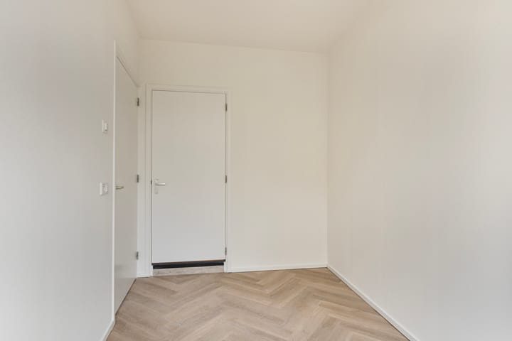 Foto 10 van Middenstraat 2-A