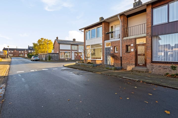 Foto 2 van Navostraat 8