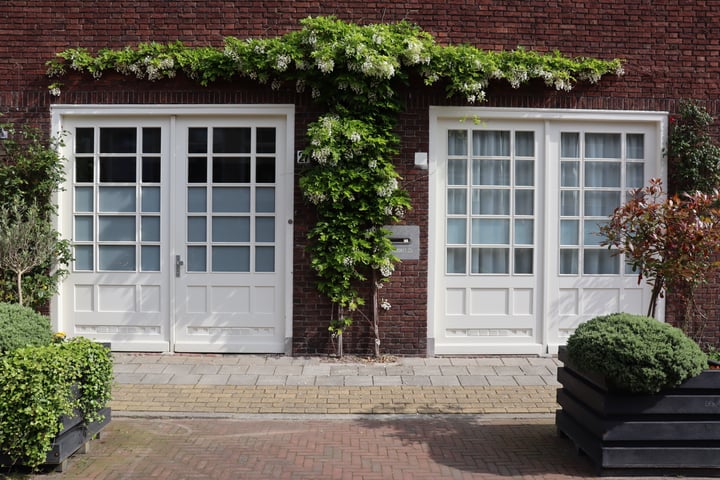 Bekijk foto 3 van Nicolaas van der Laanstraat 27-ZW