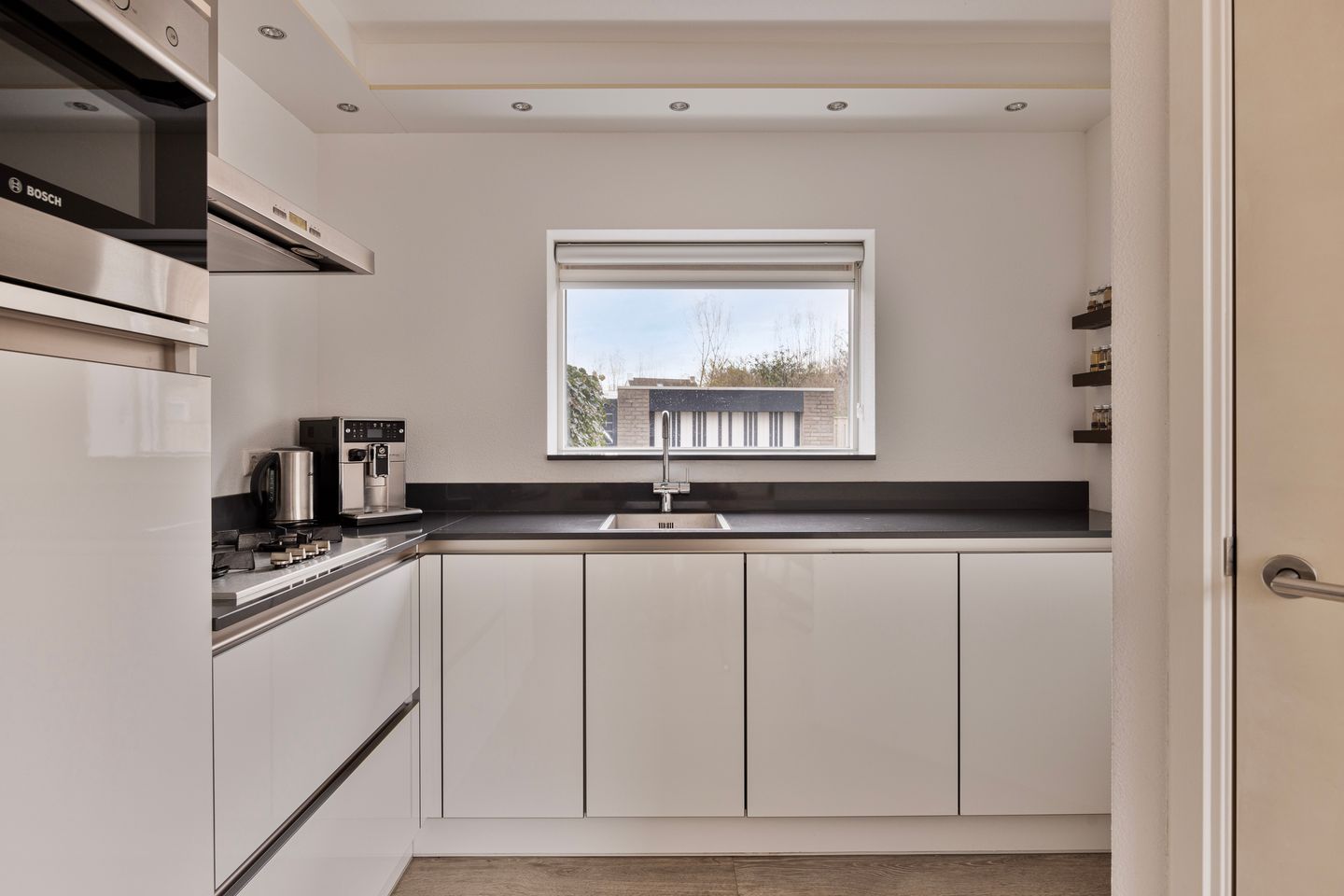 Foto 19 van Noord-Hollandlaan 11