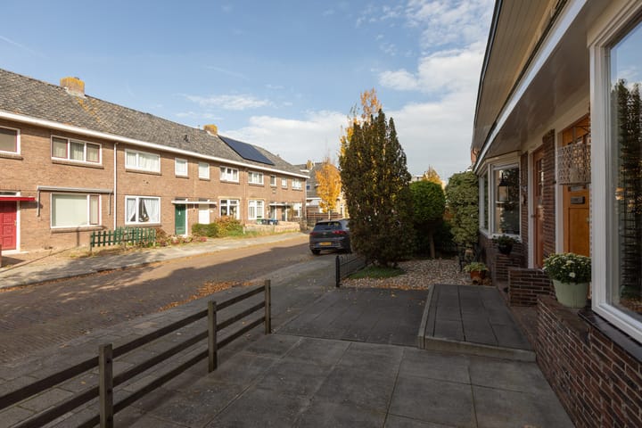 Foto 37 van Amaliastraat 70