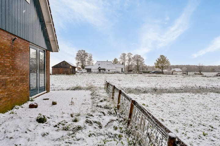 Photo 26 of Simensstelle 1