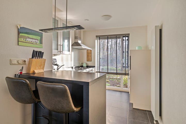 Foto 15 van Biezenloop 82