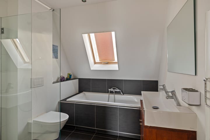 Foto 23 van Biezenloop 82