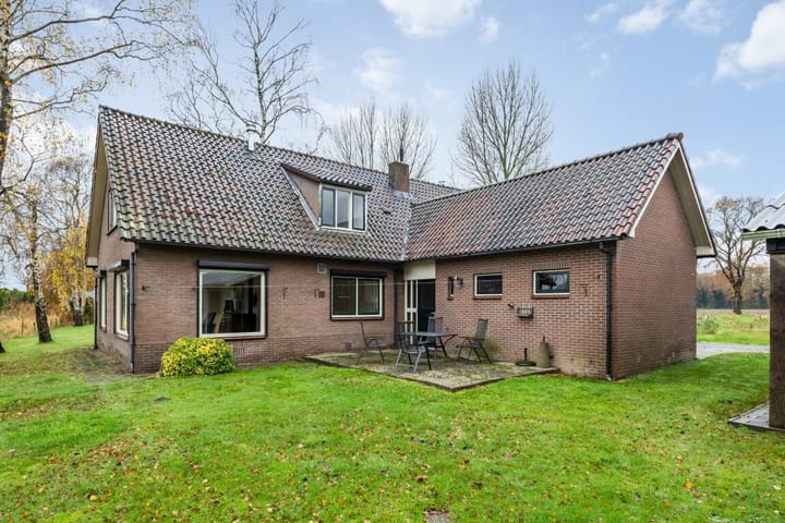 Foto 9 van Middelerstraat 11