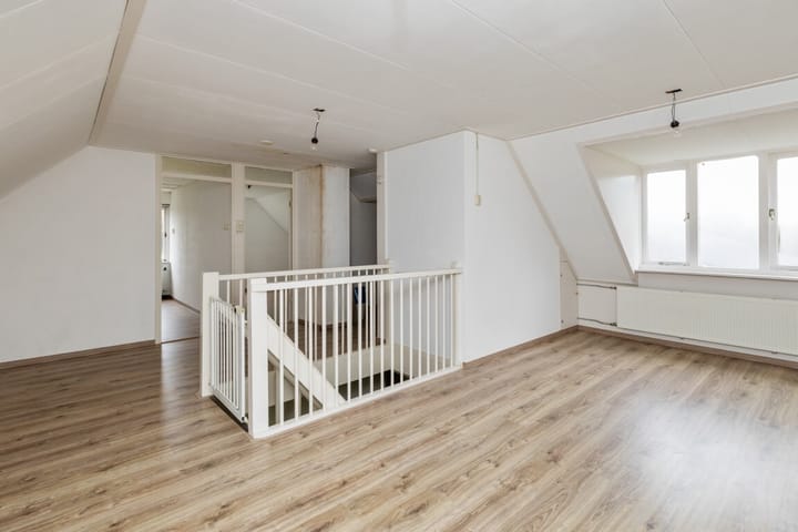 Foto 27 van Middelerstraat 11