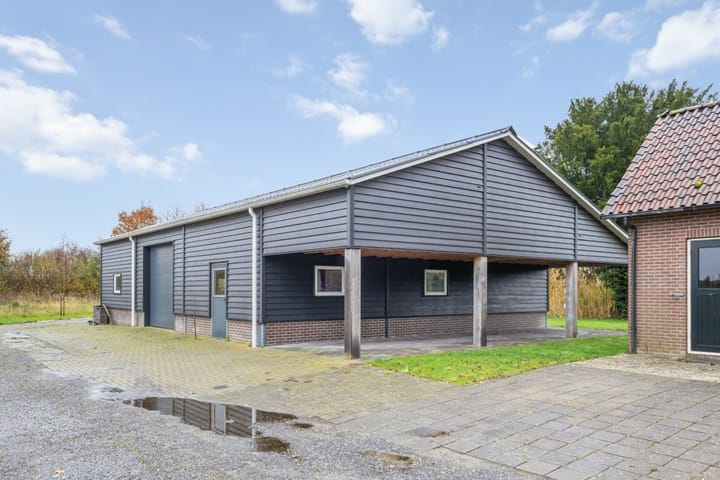 Foto 31 van Middelerstraat 11