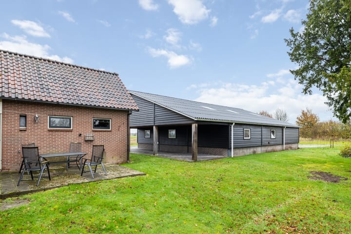 Foto 34 van Middelerstraat 11