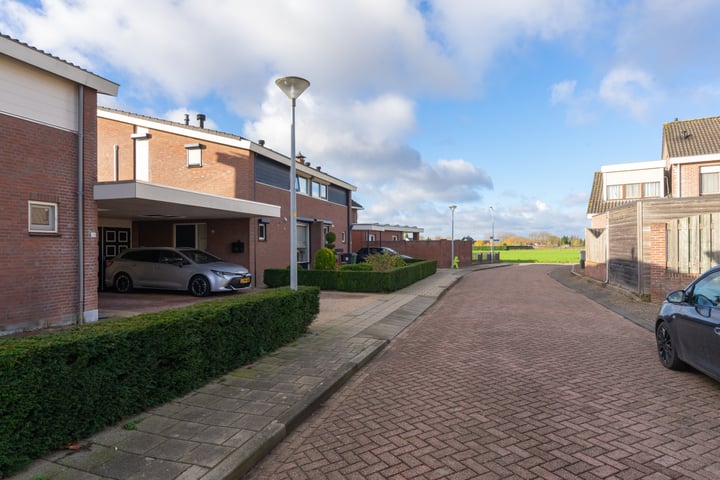 Bekijk foto 36 van Hoge Zandsestraat 23