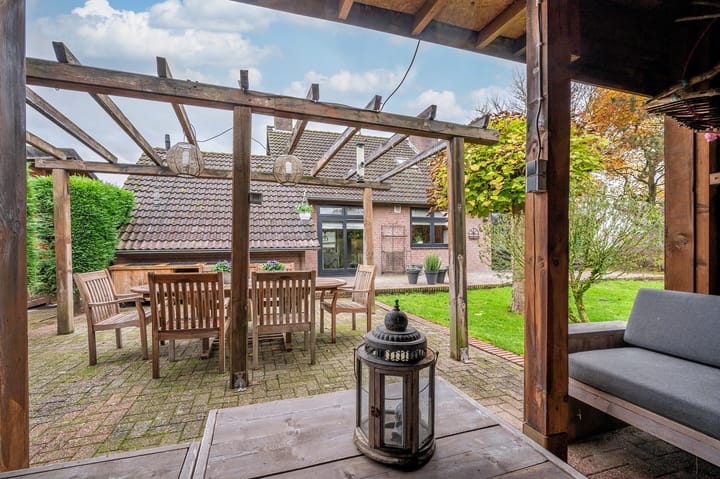 Foto 33 van Arenborgweg 10