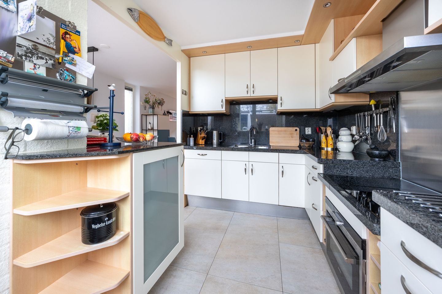 Photo 14 of Dr. A. Brediusstraat 19