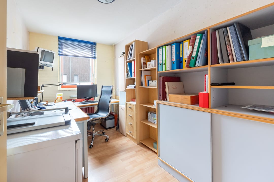 Photo 22 of Dr. A. Brediusstraat 19