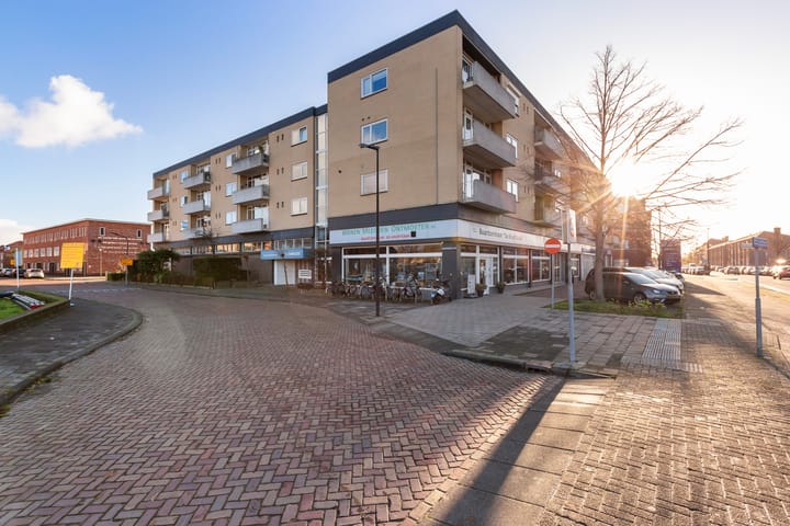 Photo 7 of Mgr. W.M. Bekkerslaan 8