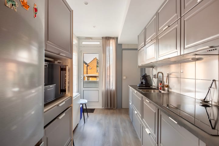 Photo 20 of Mgr. W.M. Bekkerslaan 8