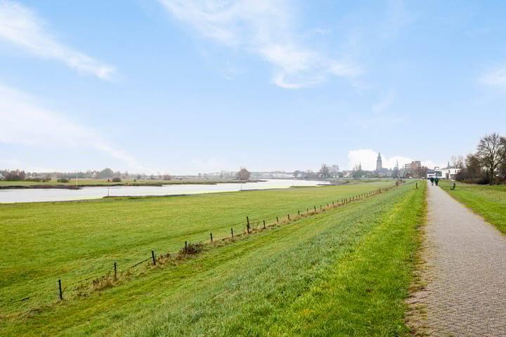 Foto 42 van De Waarden 150