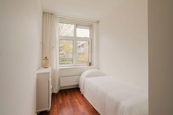 Foto 12 van Baffinstraat 10-1