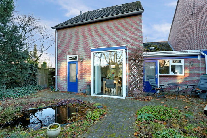 View photo 45 of Schout van der Voortstraat 2