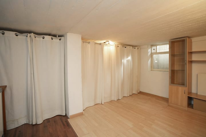 Foto 33 van Hugo de Grootstraat 114