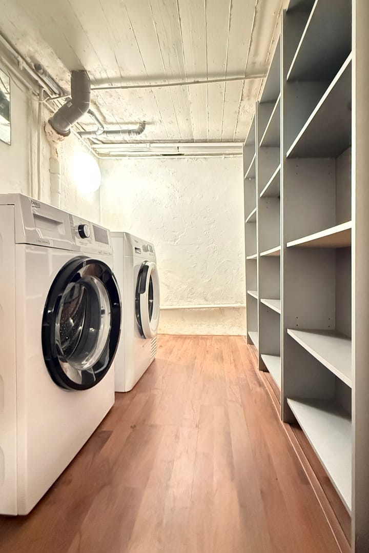 Foto 35 van Hugo de Grootstraat 114