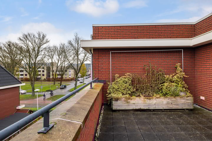 Foto 32 van Londrinadreef 52