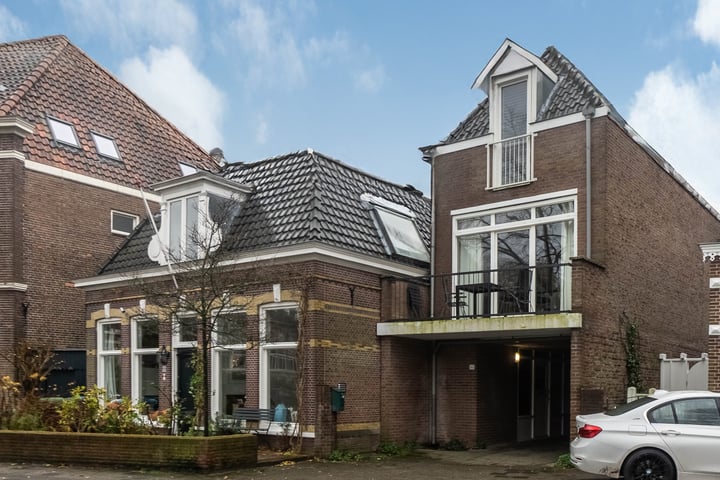 Zoeterwoudsesingel 65