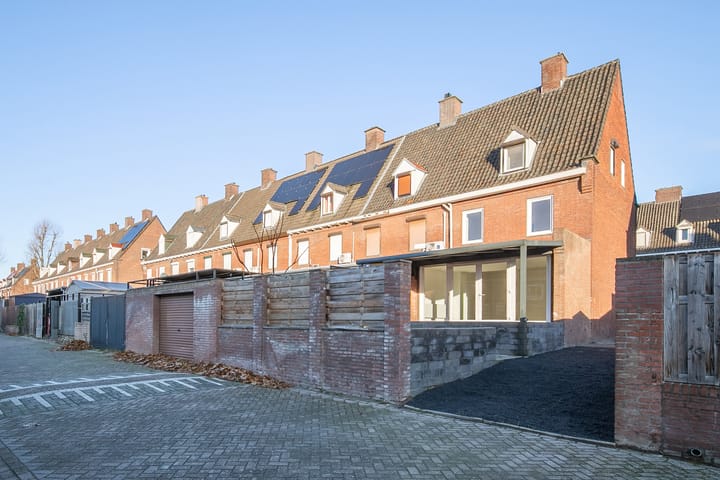 Photo 17 of Pelikaanstraat 11