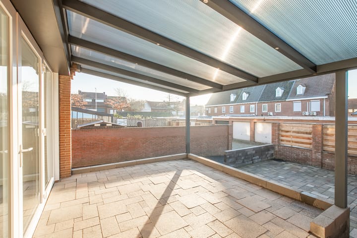 Photo 20 of Pelikaanstraat 11