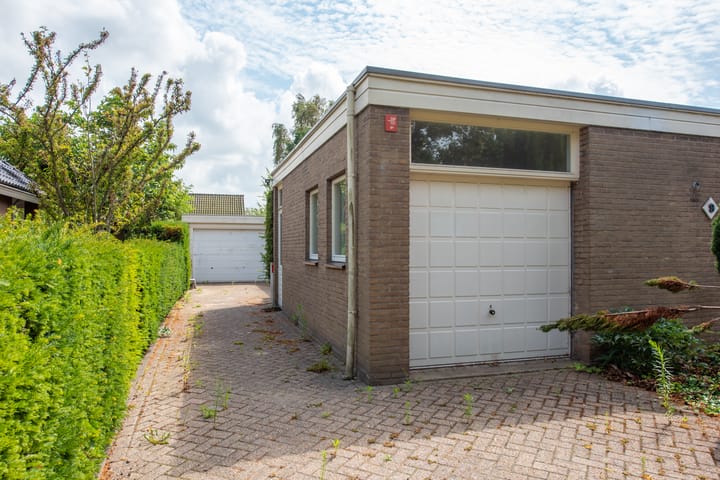 Foto 24 van Jonkheer Geverslaan 9