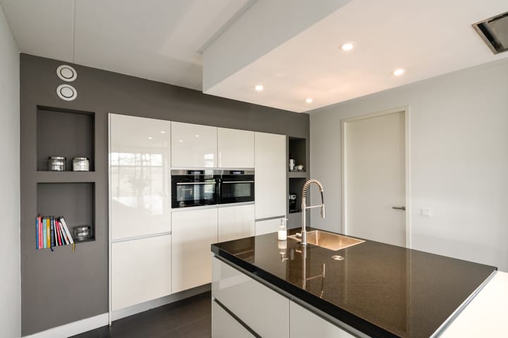 Foto 14 van Nienke van Hichtumweg 35