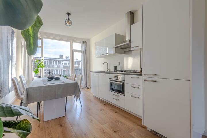 Foto 1 van Dorpsweg 2-C